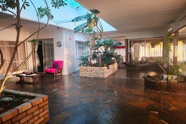 5 Bedroom Property for Sale in Lakeview Free State
